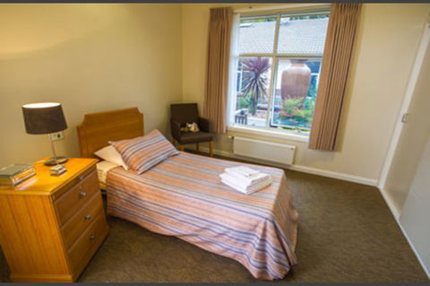 BlueCross Willowmeade - e-Seniors 0