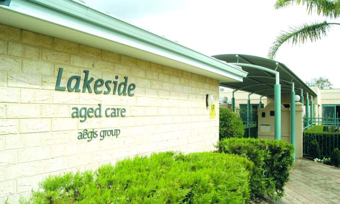 Aegis Lakeside Lodge Redcliffe