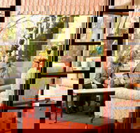 Regis Weston - e-Seniors