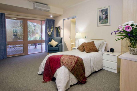 Resthaven Leabrook - e-Seniors 8