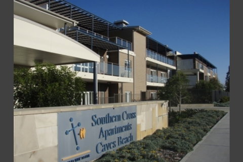 Southern Cross Apartments - Caves Beach - e-Seniors 0
