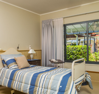 Regis Redlynch - e-Seniors