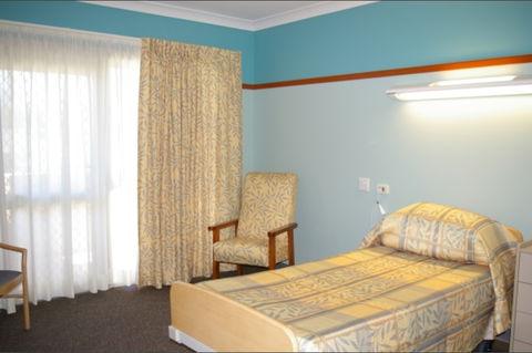 Carinya House - e-Seniors 0