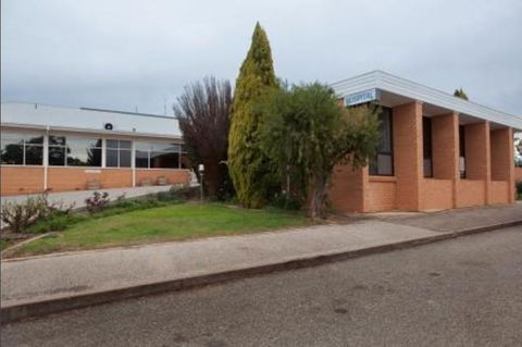 Wakefield Aged Care Service - e-Seniors 0