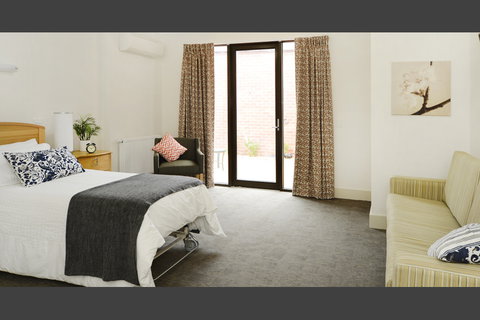 Lilydale Aged Care - e-Seniors 0