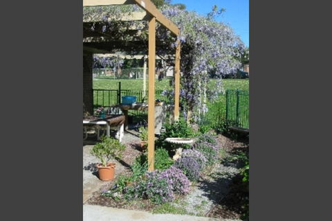 Grant Lodge Aged Care Facility - e-Seniors 0