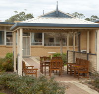 Charla Lodge - e-Seniors