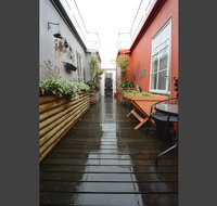 Bayside Hostel - e-Seniors
