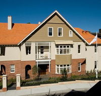 Lansdowne Gardens - e-Seniors