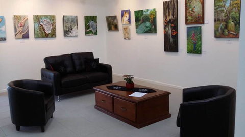 Gallery 5 Hervey Bay Arts Society Inc - e-Seniors 0