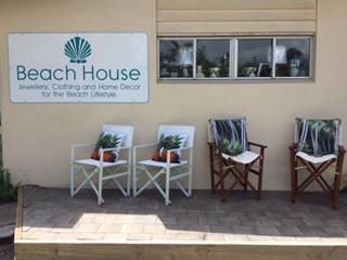 Beach House - e-Seniors 0