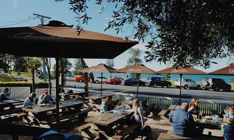 Growlers - e-Seniors 7