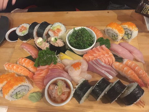 Sakana Sushi Bar - e-Seniors 0