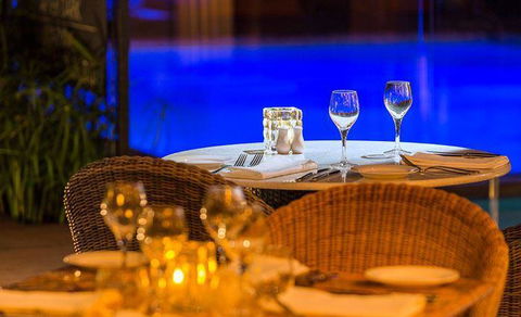 The Deck Poolside Bar & Restaurant - e-Seniors 2