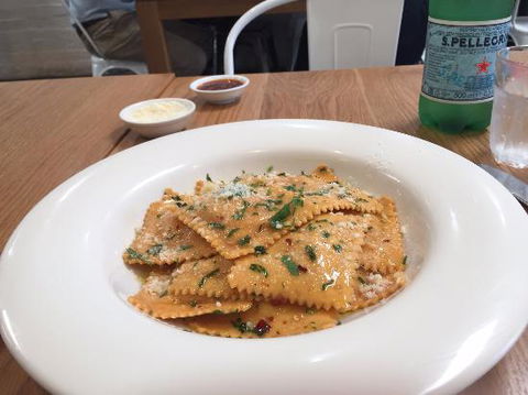 Adamo's Pasta - e-Seniors 0