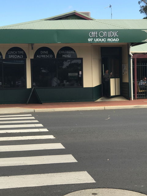 Cafe On Uduc - e-Seniors 3