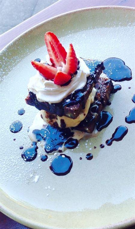 Agatha's Licensed Cafe - e-Seniors 4
