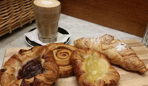 Gorilla Pizza SA - e-Seniors 0