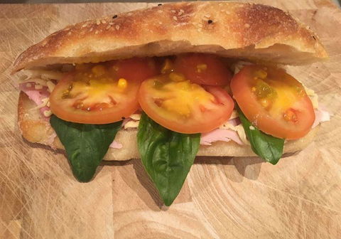 Gorilla Pizza SA - e-Seniors 13