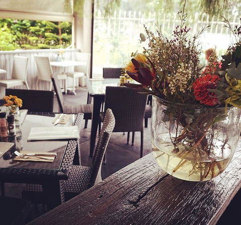 Poppy's Verandah Cafe - e-Seniors 6