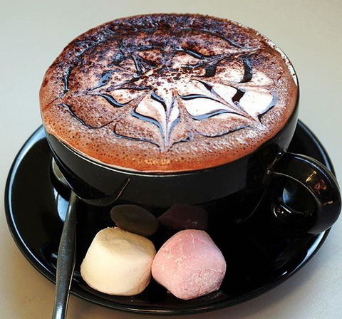 Poppy's Verandah Cafe - e-Seniors 7
