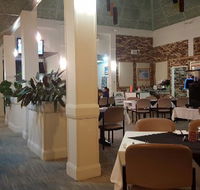 Treehouse Restaurant - e-Seniors