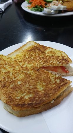 Amble Inn Snack Bar - e-Seniors 0