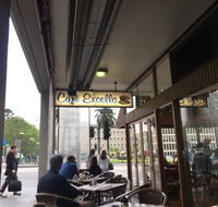 Cafe Excello - e-Seniors