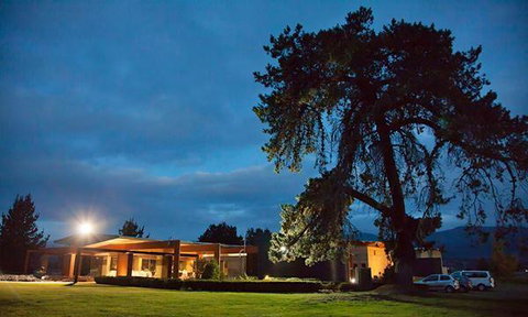 Home Hill Winery Restaurant - e-Seniors 6