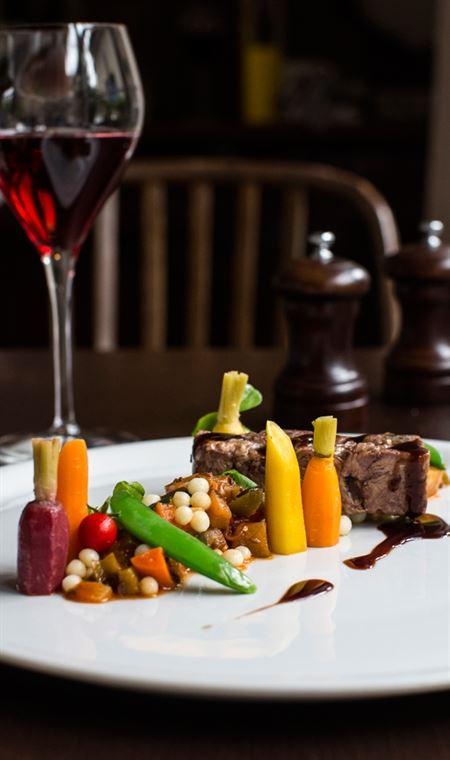 Katers Restaurant - e-Seniors 4