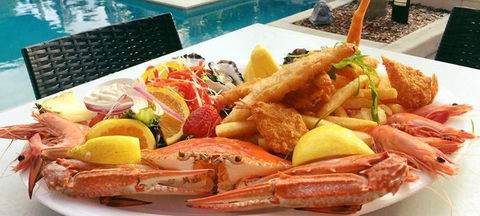 Rockpools Cafe Bar & Function Centre - e-Seniors 3