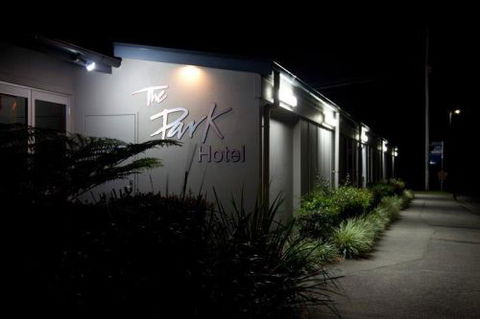 The Park Hotel Motel - e-Seniors 2
