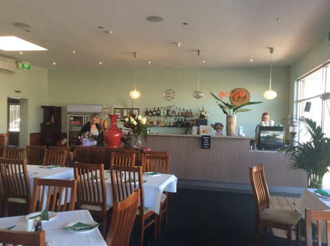 Emerald Chinese Restaurant - e-Seniors 1