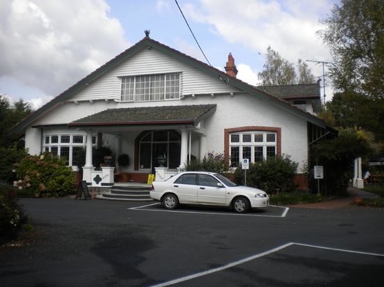 Latrobe TAS e-Seniors