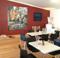 Artifakt Gallery and Cafe - e-Seniors
