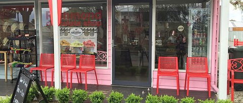 Chocolate Trading Co - e-Seniors 0