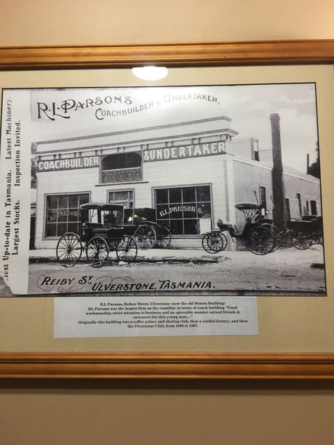 Furner's Bistro - e-Seniors 2