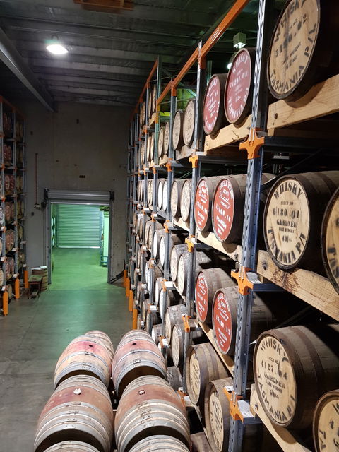 Hellyers Road Distillery - e-Seniors 1