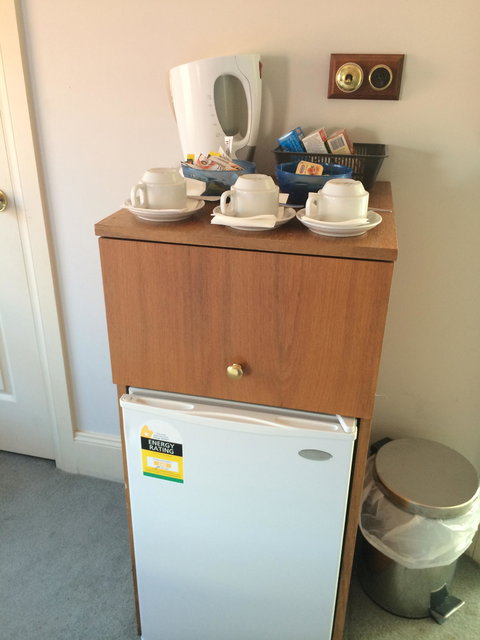 Pembroke Hotel Restaurant - e-Seniors 12