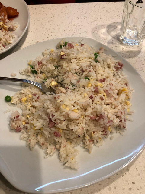 Yummy Inn - e-Seniors 1