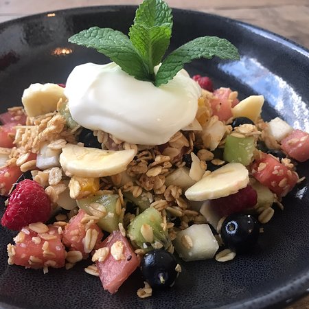 The Colonial Food & Wine, Triabunna Tasmania - e-Seniors 0