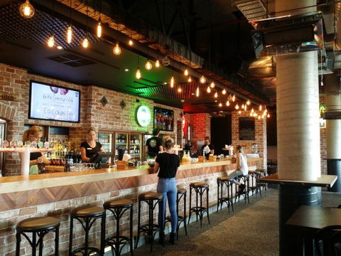 Whitfords Brewing Company - e-Seniors 0