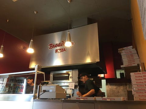 Broadway Pizza - e-Seniors 0