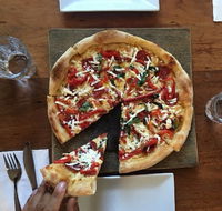 Delisio Pizza - e-Seniors