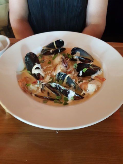 Empire Bar - e-Seniors 6