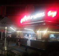 Harrys hamburgers - e-Seniors