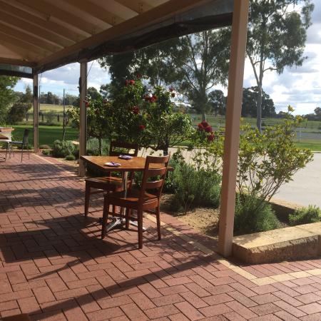 Lavender Bistro & Boutique - e-Seniors 0
