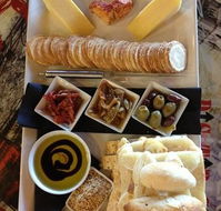 Swanbrook Winery  Cafe - e-Seniors