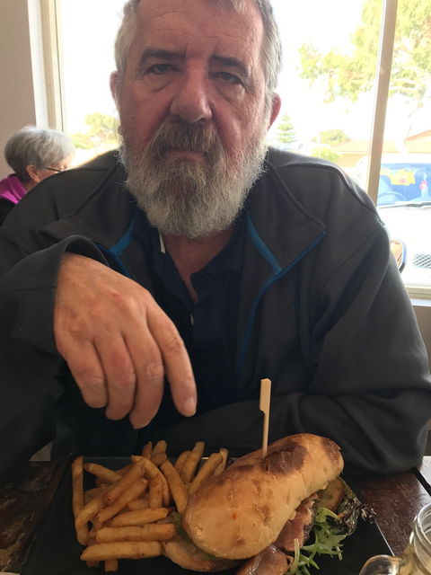 Charthouse Cafe - e-Seniors 3