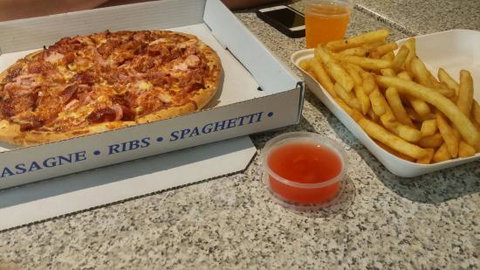 Jo Jo's Pizza & Kebabs - e-Seniors 0